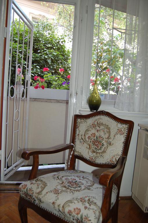 Buda Castle Apartments Будапеща Стая снимка