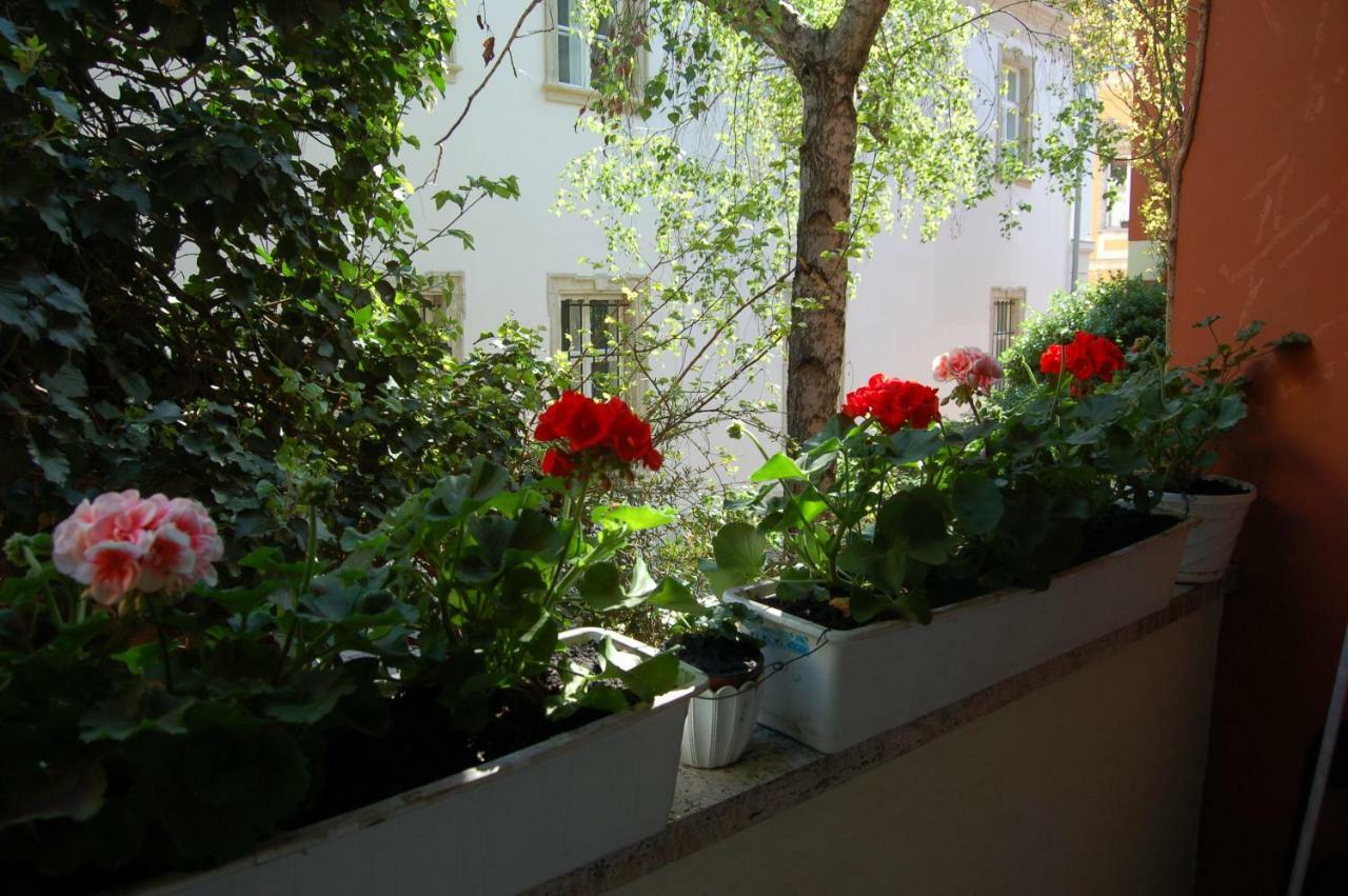 Buda Castle Apartments Будапеща Екстериор снимка